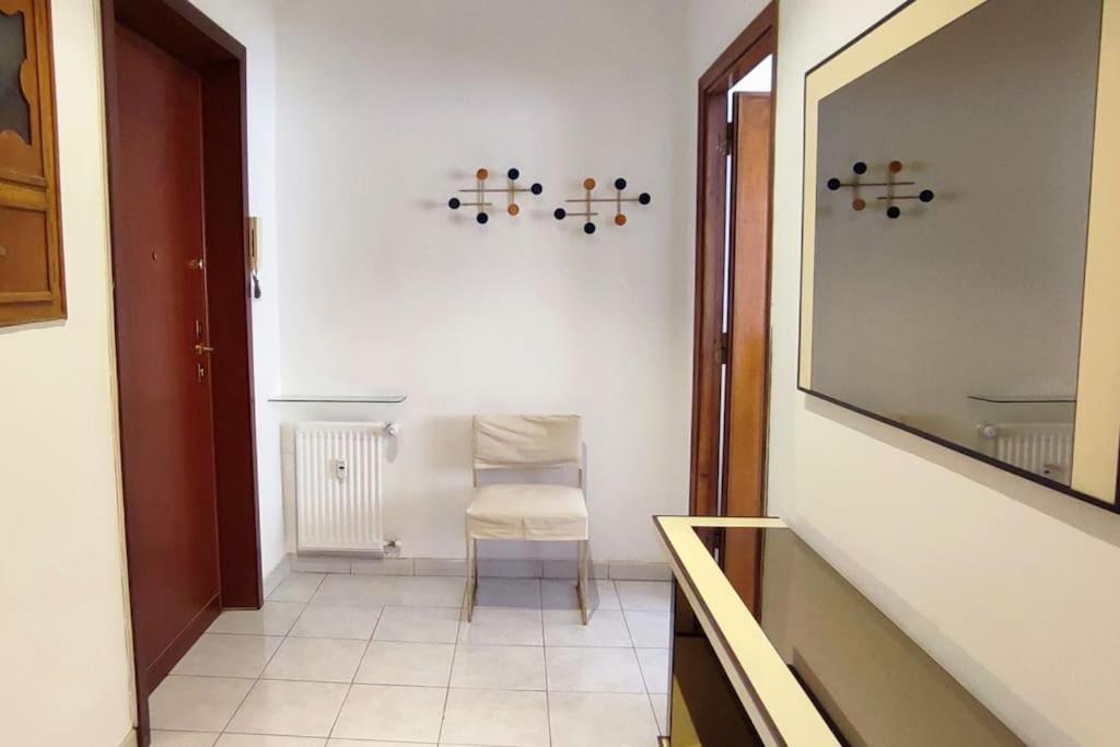 Апартаменты Happy Domus Roma - Giovagnoli Near Trastevere Экстерьер фото
