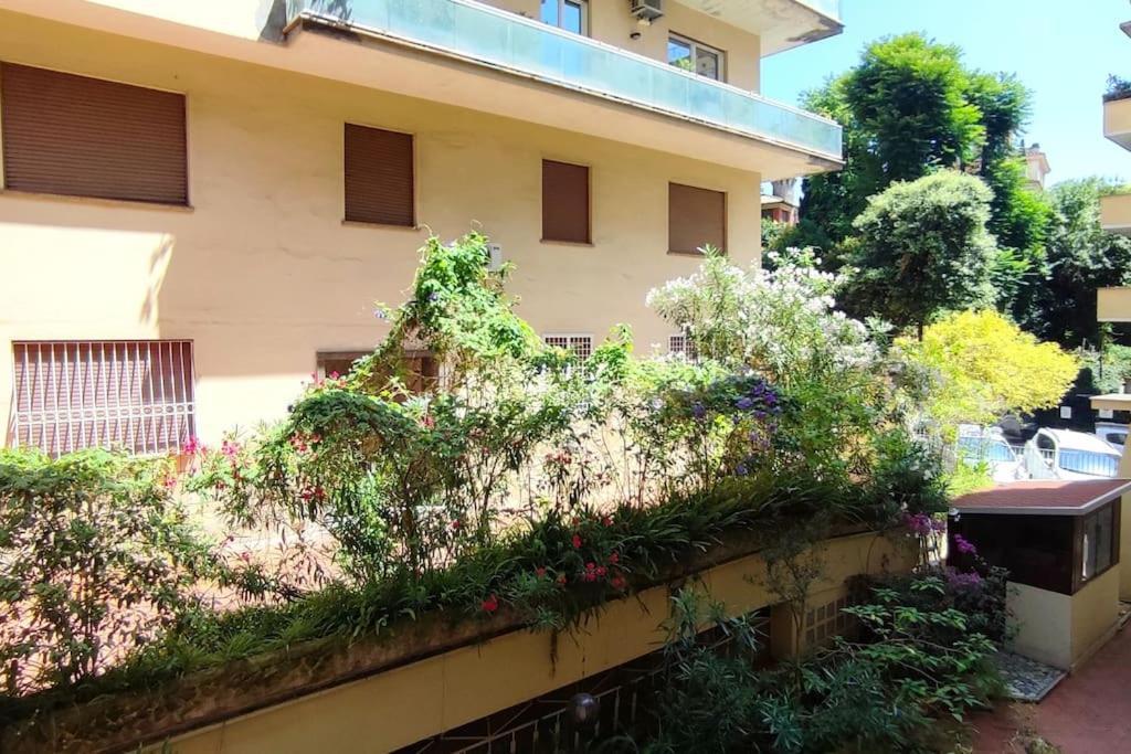 Апартаменты Happy Domus Roma - Giovagnoli Near Trastevere Экстерьер фото